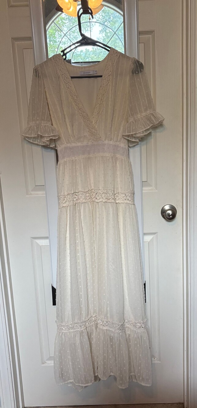 ANANY Small White Dress with Lace Trim and Textured Dot Pattern
